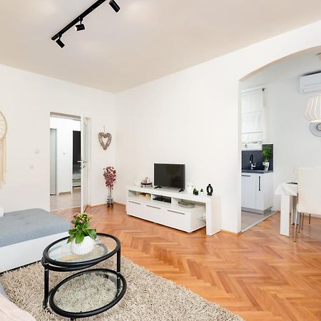 Apartments Come&Stay Punat Zewnętrze zdjęcie