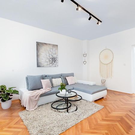 Apartments Come&Stay Punat Zewnętrze zdjęcie
