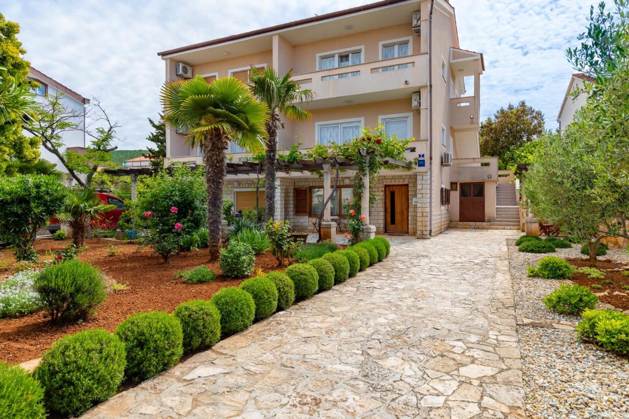 Apartments Come&Stay Punat Zewnętrze zdjęcie