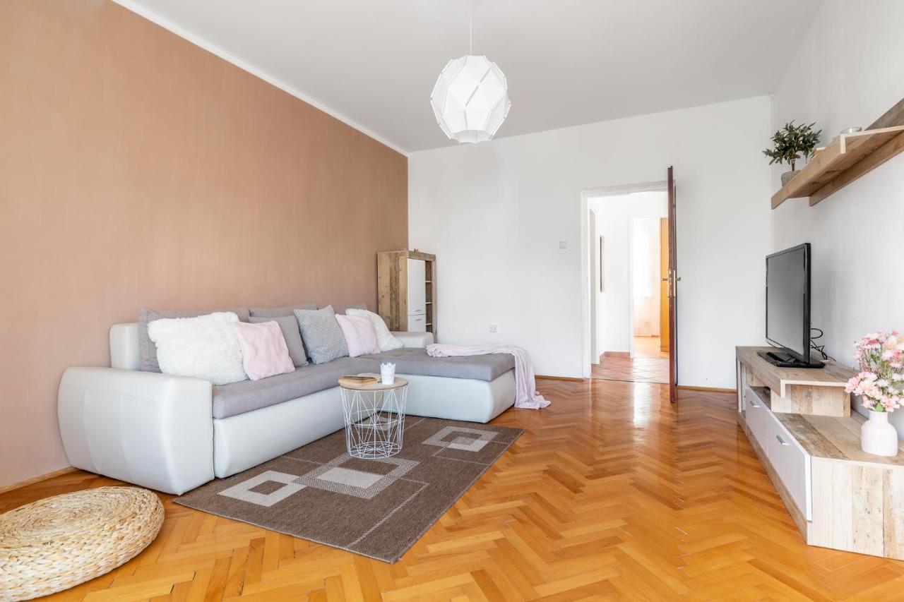Apartments Come&Stay Punat Zewnętrze zdjęcie